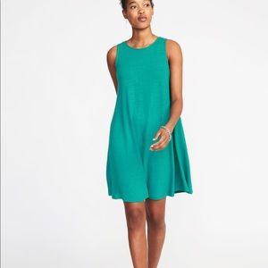 Sleeveless swing dress